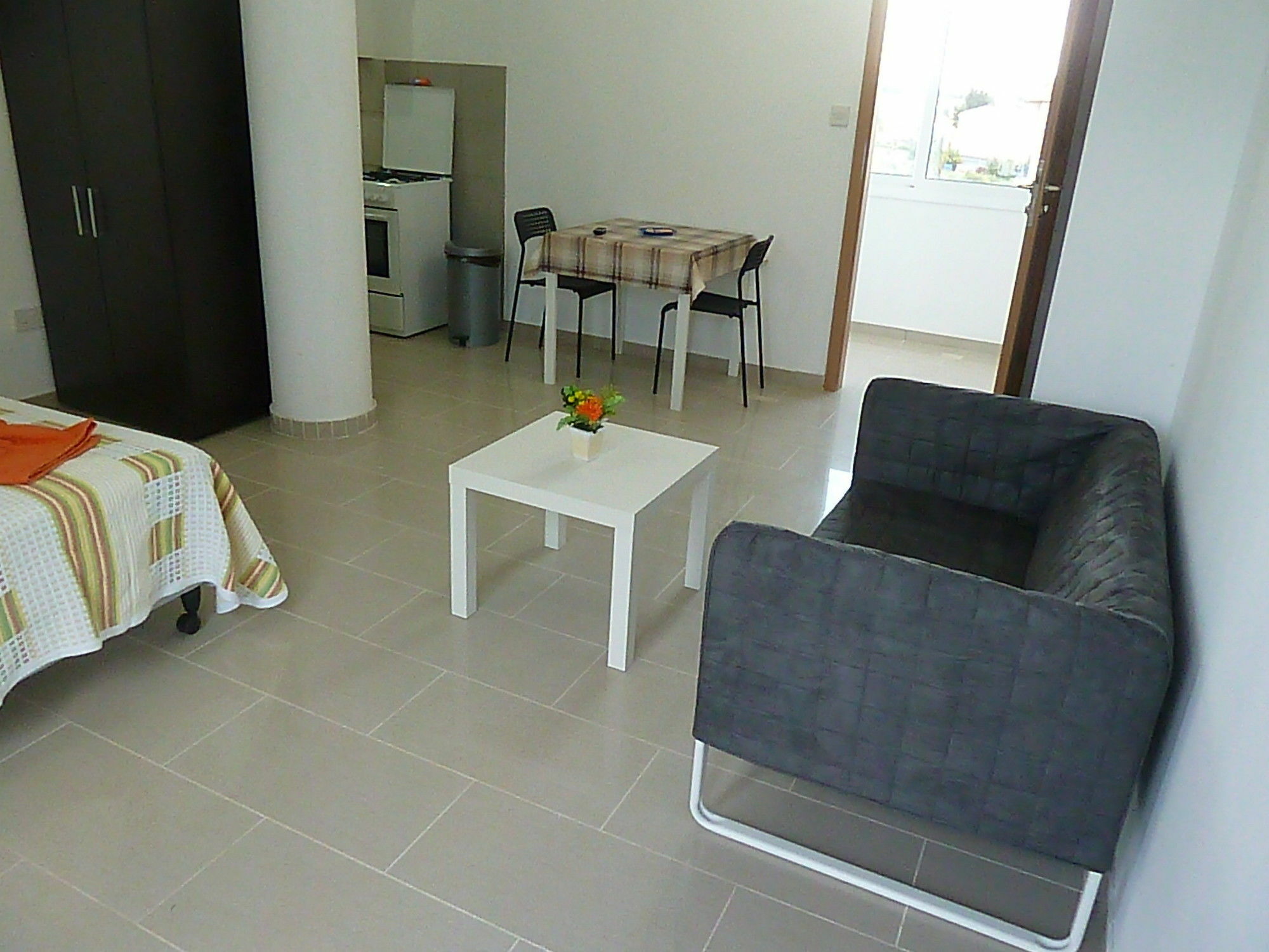 Valentinos Apartments Paphos Exterior foto
