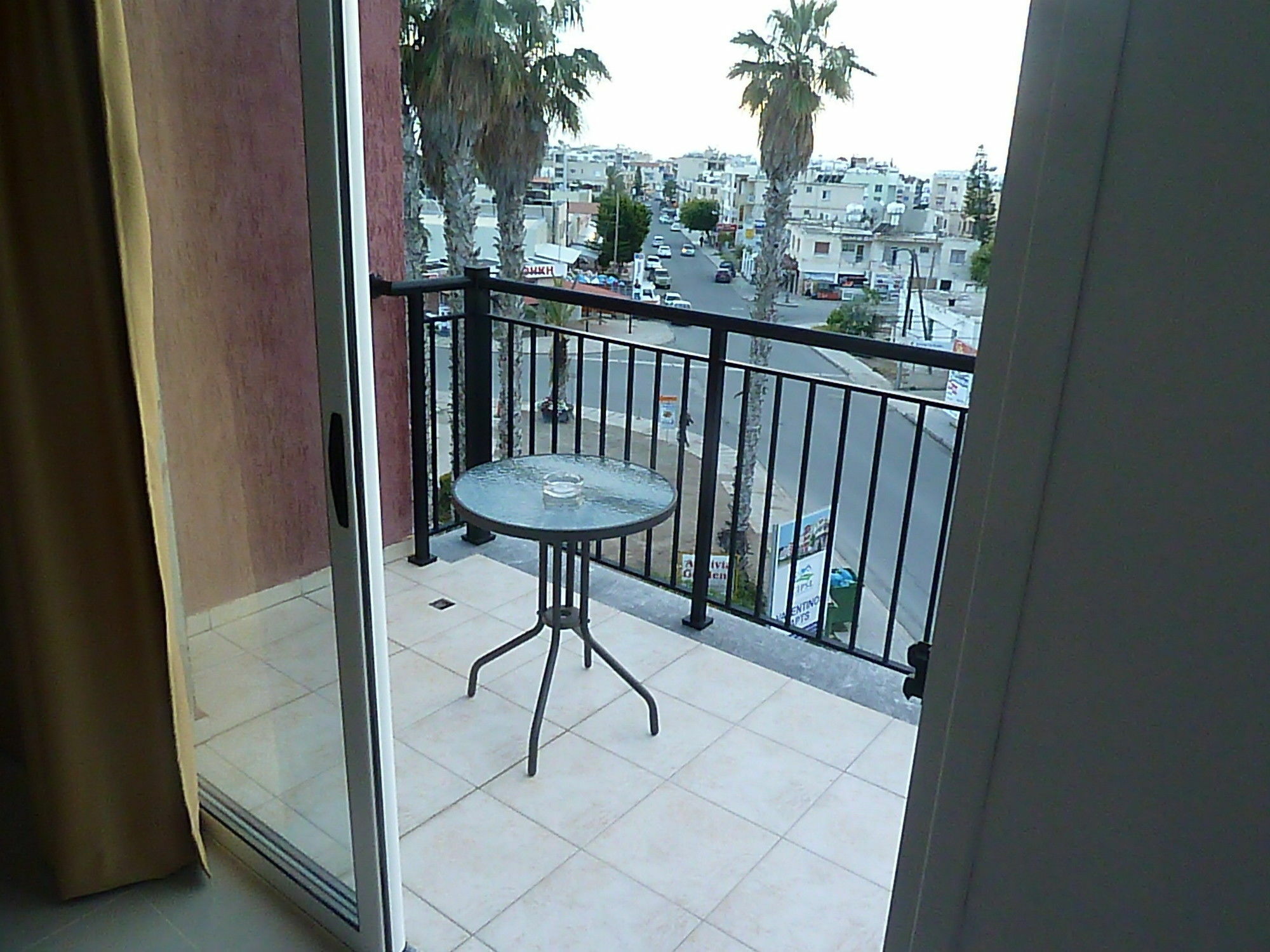 Valentinos Apartments Paphos Exterior foto