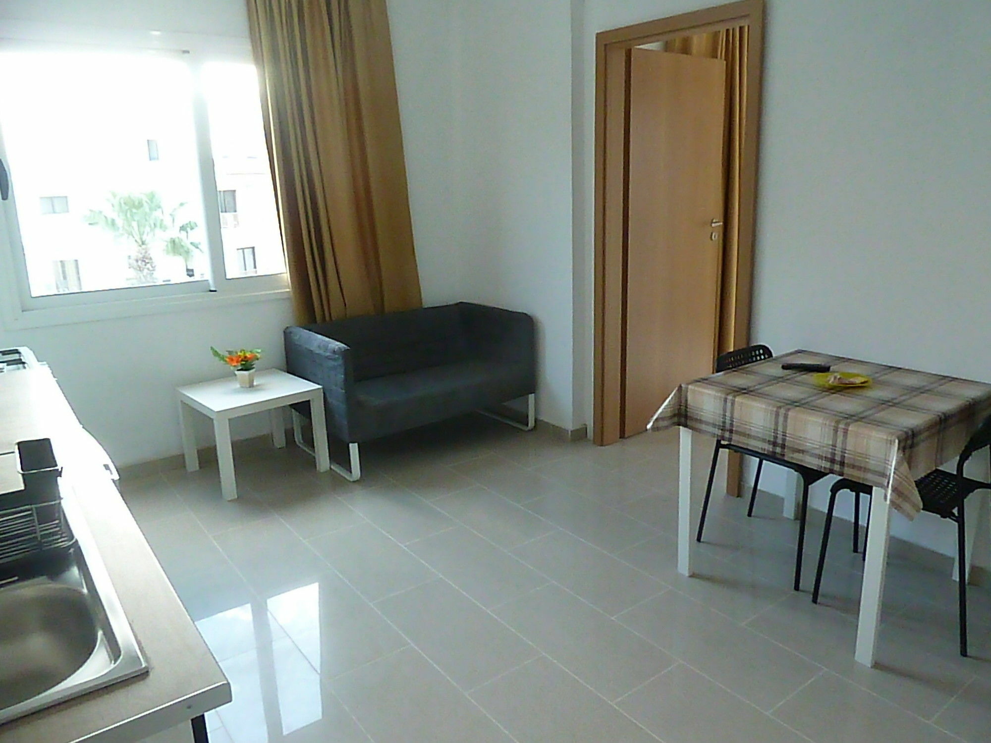 Valentinos Apartments Paphos Exterior foto